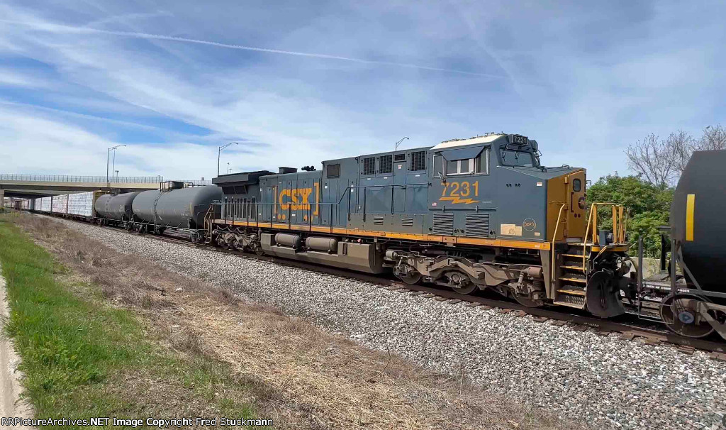 CSX 7231 helps the M370.
